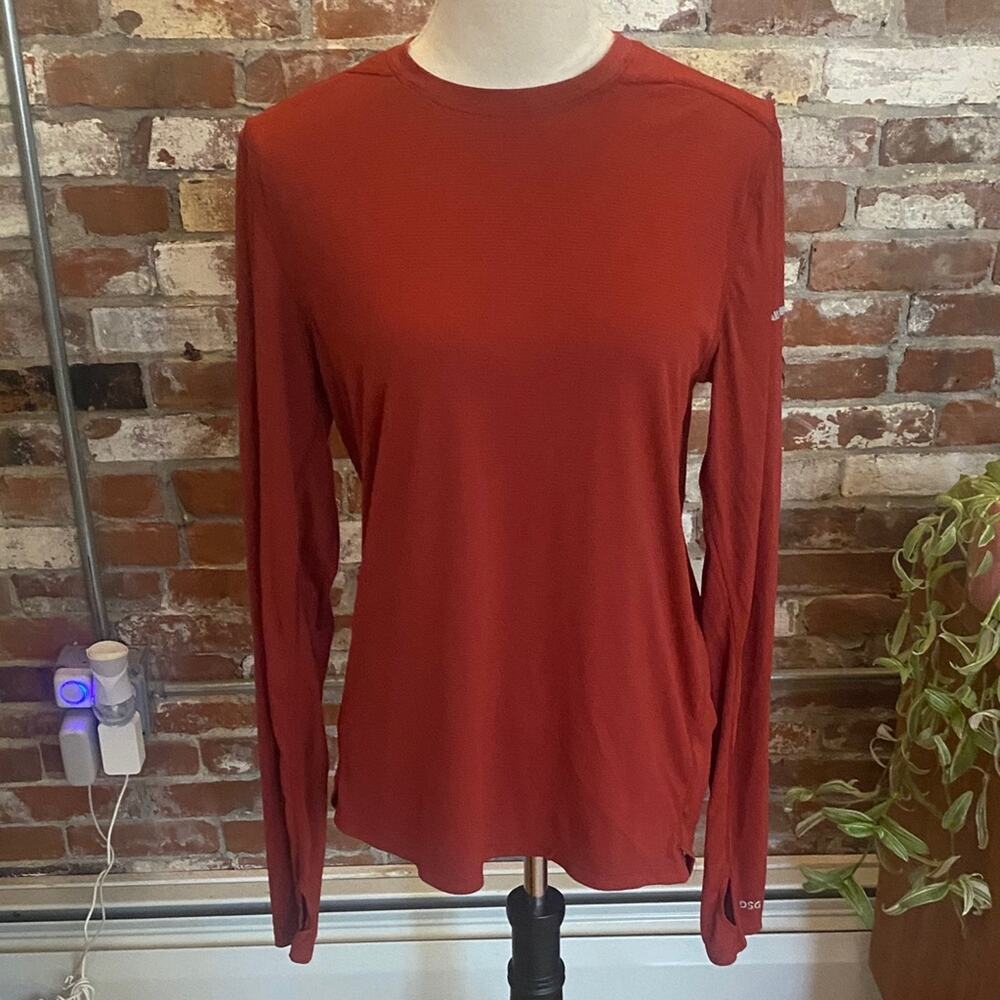 DSG Men’s Red Long Sleeve Athletic Shirt Size S